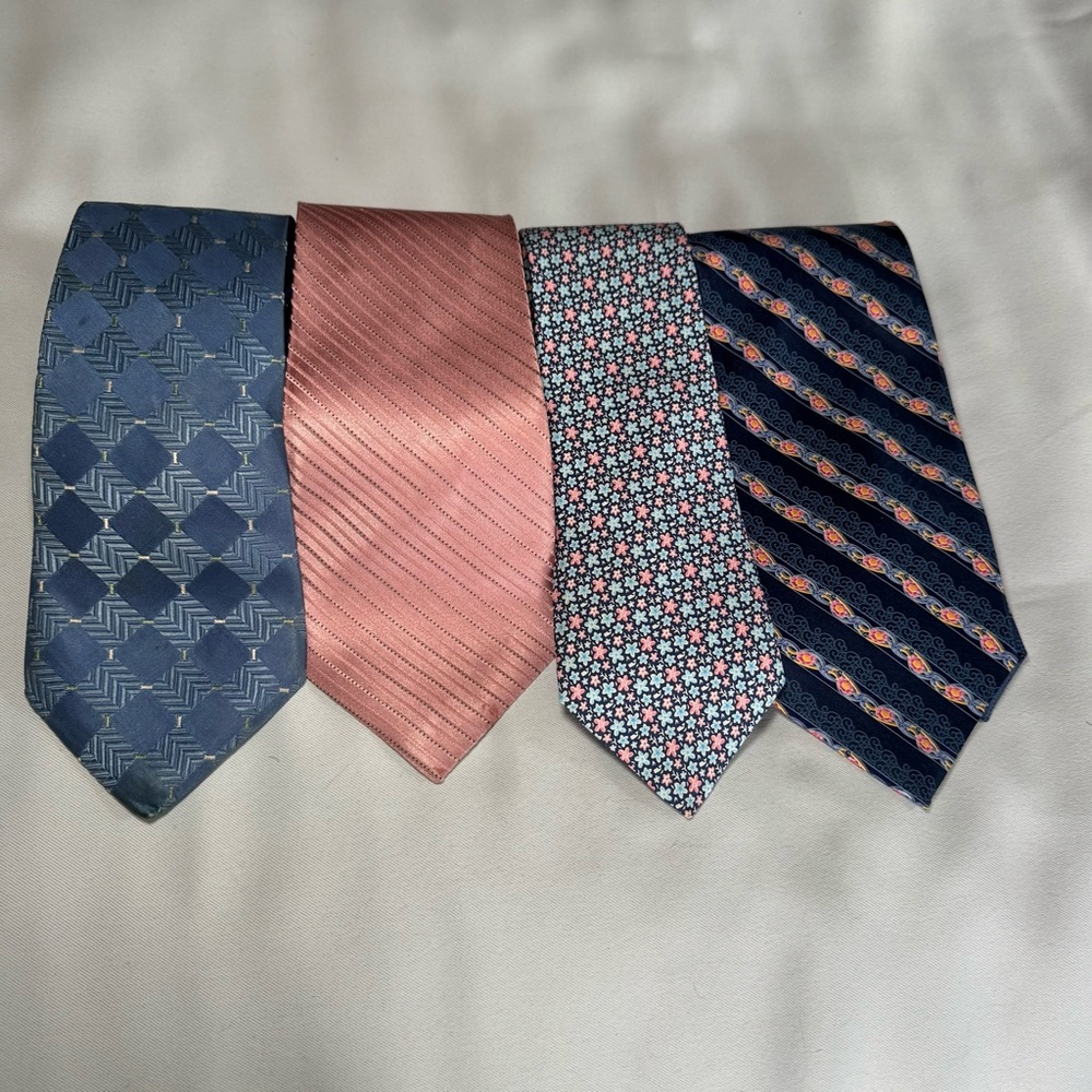 Men's Tie Set of 4 - Michael Kors and more, Blue, Pink, Navy - Picture 15 of 15